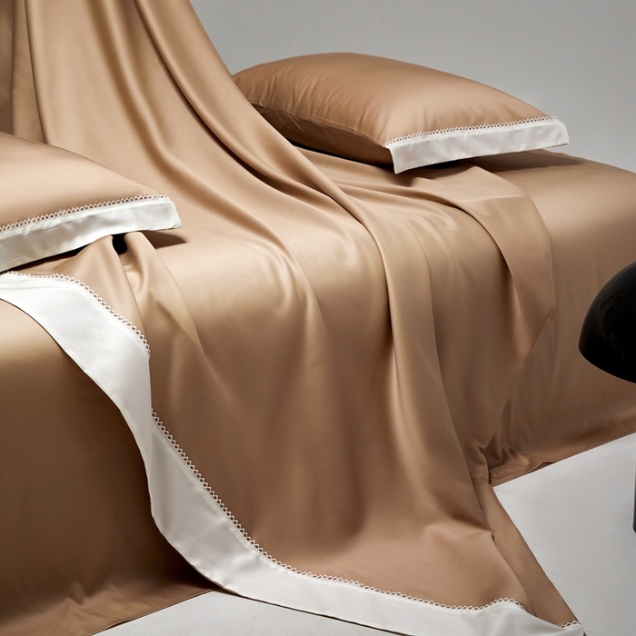 91家纺网 家纺一手货源 找家纺 金奇达家纺 2026新款【茧养·丝光缎】四件套-洛微【标准号全网控价（折后券后）不低于299元（会员减40元）】 洛微- 香槟金