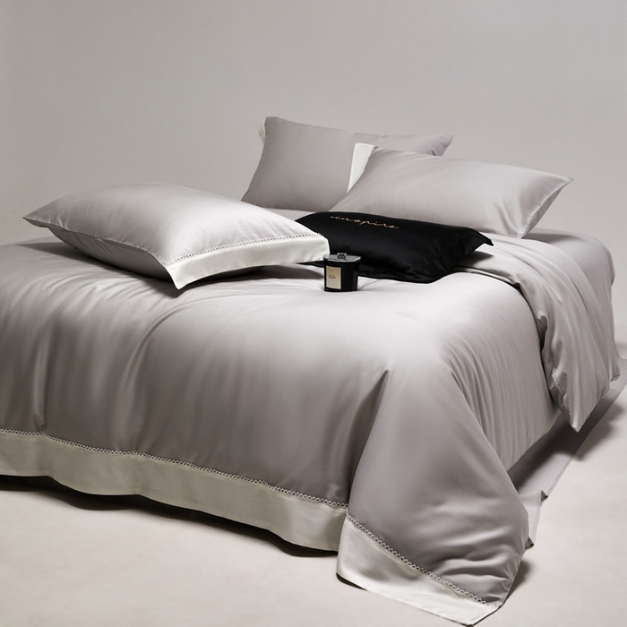 91家纺网 家纺一手货源 找家纺 金奇达家纺 2026新款【茧养·丝光缎】四件套-洛微【标准号全网控价（折后券后）不低于299元（会员减40元）】 洛微-朝暮灰