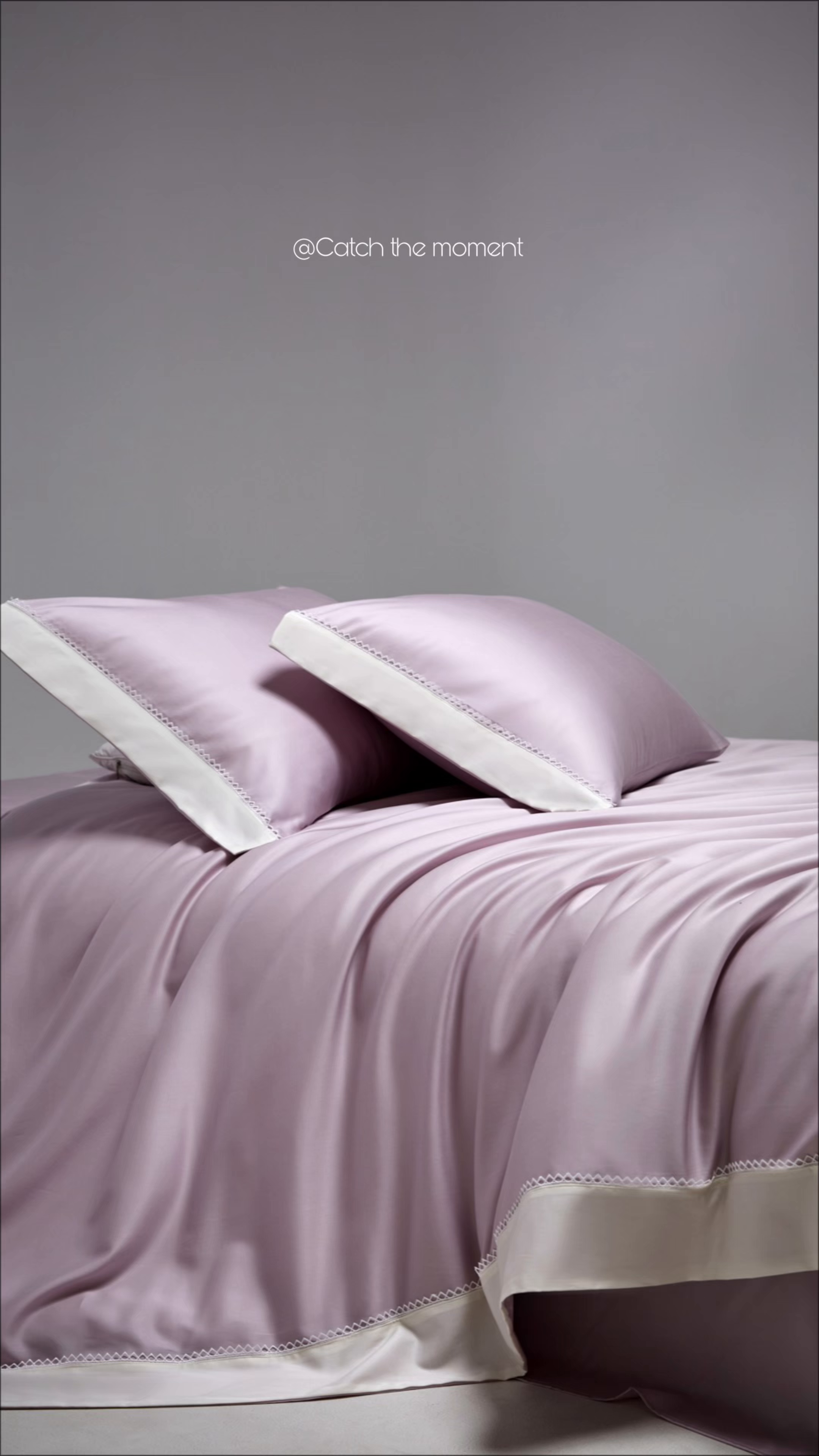 91家纺网 家纺一手货源 找家纺 金奇达家纺 2026新款【茧养·丝光缎】四件套-洛微【标准号全网控价（折后券后）不低于299元（会员减40元）】 洛微-水雾紫