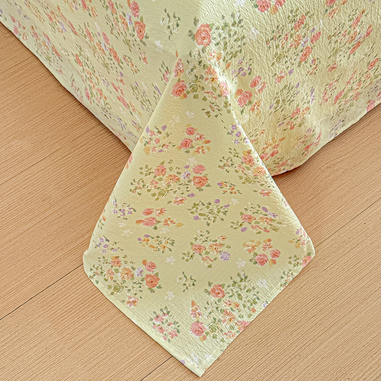 91家纺网 家纺一手货源 找家纺 仟人梦 2026新款云感双层纱印花单床单-叠拍图 半夏