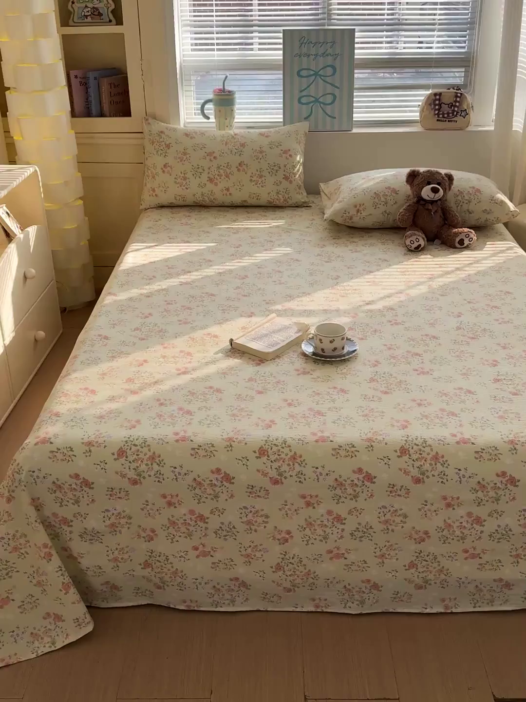 91家纺网 家纺一手货源 找家纺 仟人梦 2026新款云感双层纱印花单床单-叠拍图 半夏