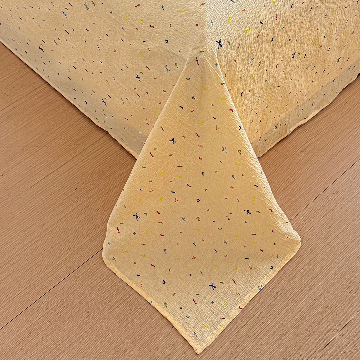 91家纺网 家纺一手货源 找家纺 仟人梦 2026新款云感双层纱印花单床单-叠拍图 冰淇凌