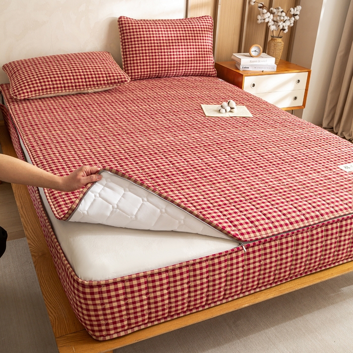91家纺网 家纺一手货源 找家纺 伊人坊 2026新款纯棉深格子无印风六面全包夹棉床笠床垫保护套 荟素-红