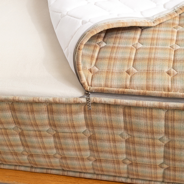 91家纺网 家纺一手货源 找家纺 伊人坊 2026新款纯棉深格子无印风六面全包夹棉床笠床垫保护套 芳华-卡其