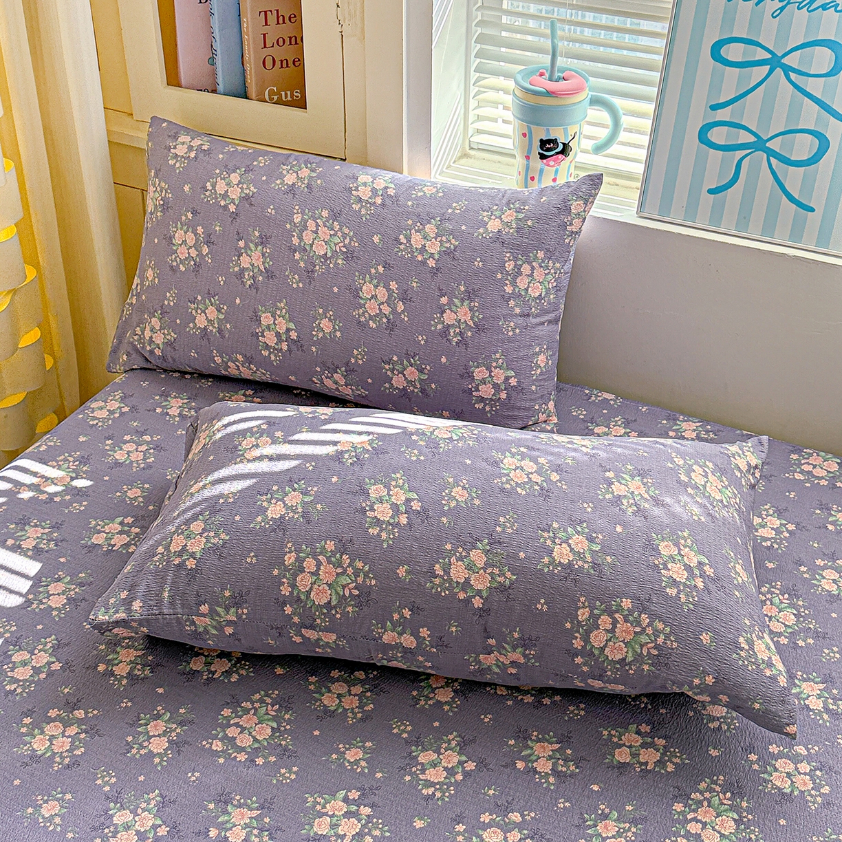 91家纺网 家纺一手货源 找家纺 仟人梦 2026新款云感双层纱印花单床单-叠拍图 豆蔻