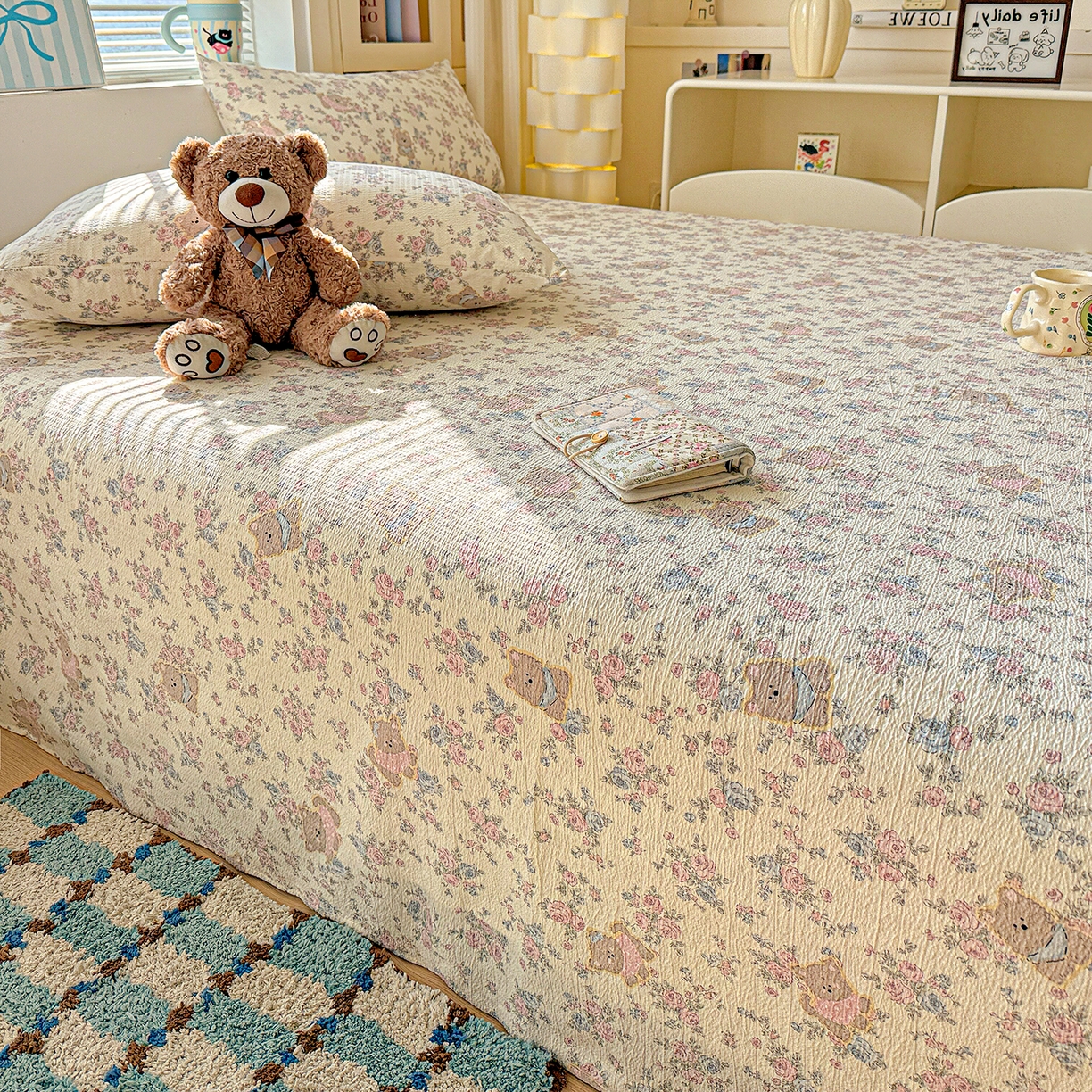 91家纺网 家纺一手货源 找家纺 仟人梦 2026新款云感双层纱印花单床单-叠拍图 花园里