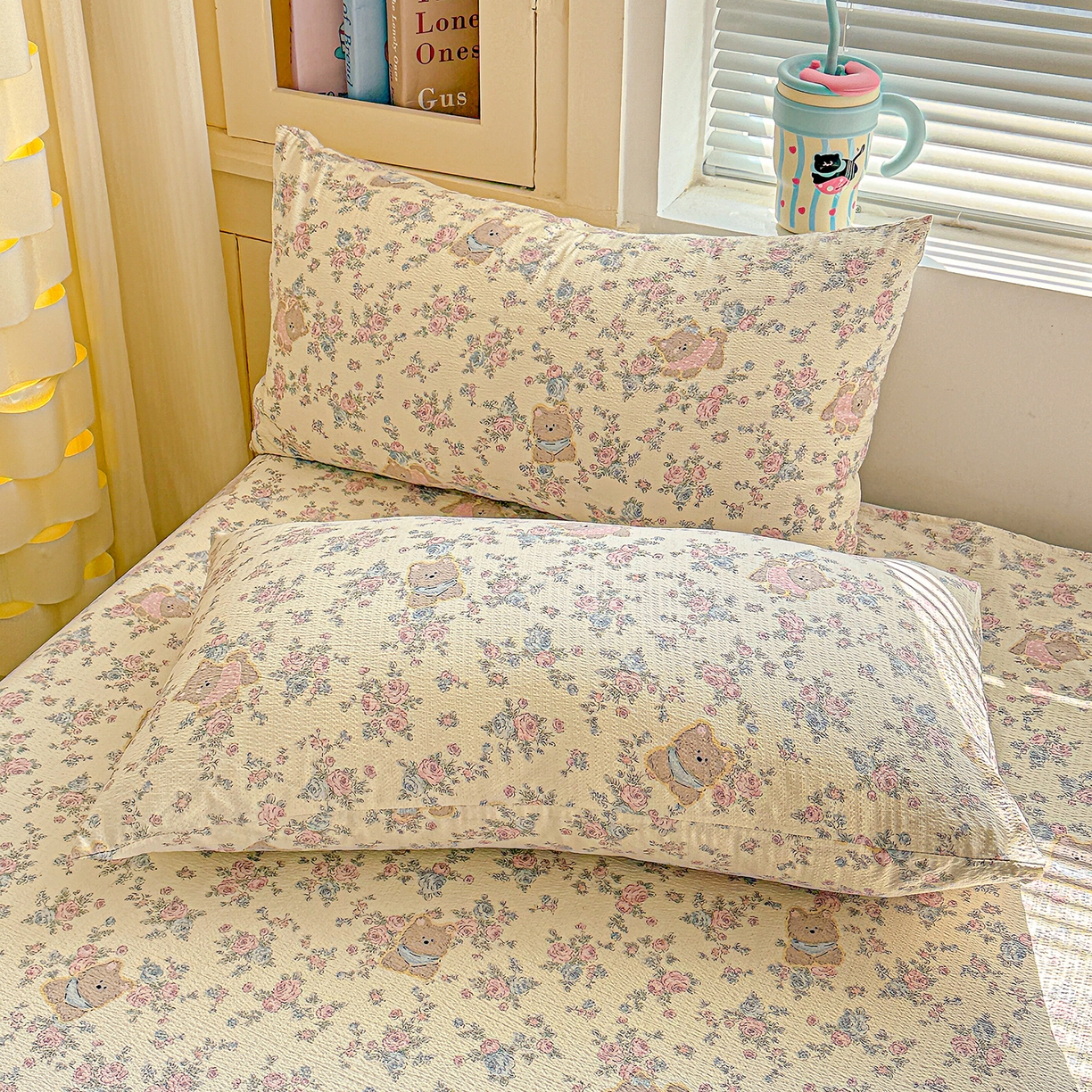 91家纺网 家纺一手货源 找家纺 仟人梦 2026新款云感双层纱印花单床单-叠拍图 花园里