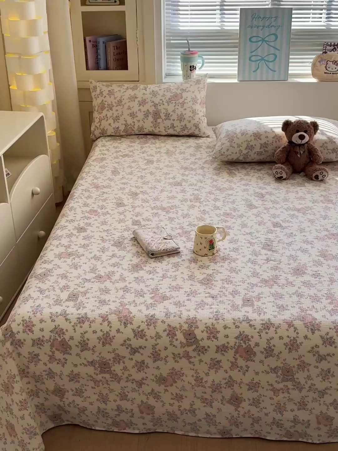 91家纺网 家纺一手货源 找家纺 仟人梦 2026新款云感双层纱印花单床单-叠拍图 花园里