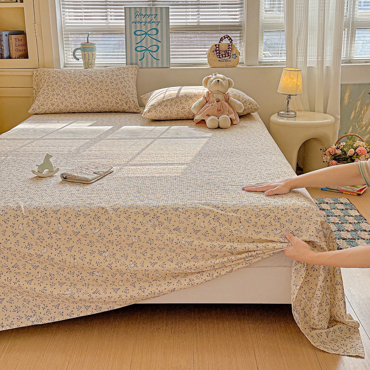 91家纺网 家纺一手货源 找家纺 仟人梦 2026新款云感双层纱印花单床单-叠拍图 花园兔