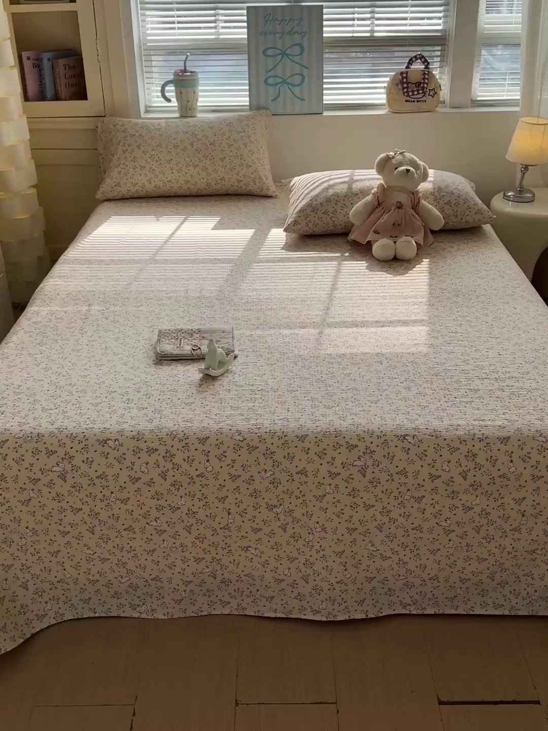 91家纺网 家纺一手货源 找家纺 仟人梦 2026新款云感双层纱印花单床单-叠拍图 花园兔