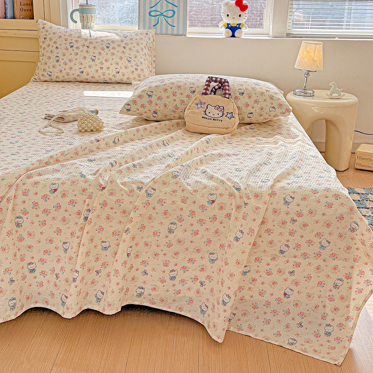 91家纺网 家纺一手货源 找家纺 仟人梦 2026新款云感双层纱印花单床单-叠拍图 凯迪猫