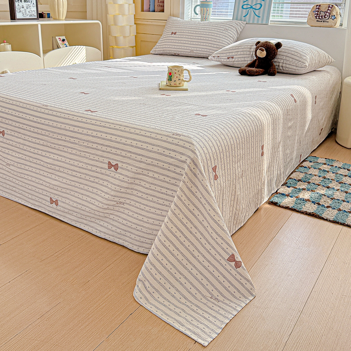 91家纺网 家纺一手货源 找家纺 仟人梦 2026新款云感双层纱印花单床单-叠拍图 清新条纹