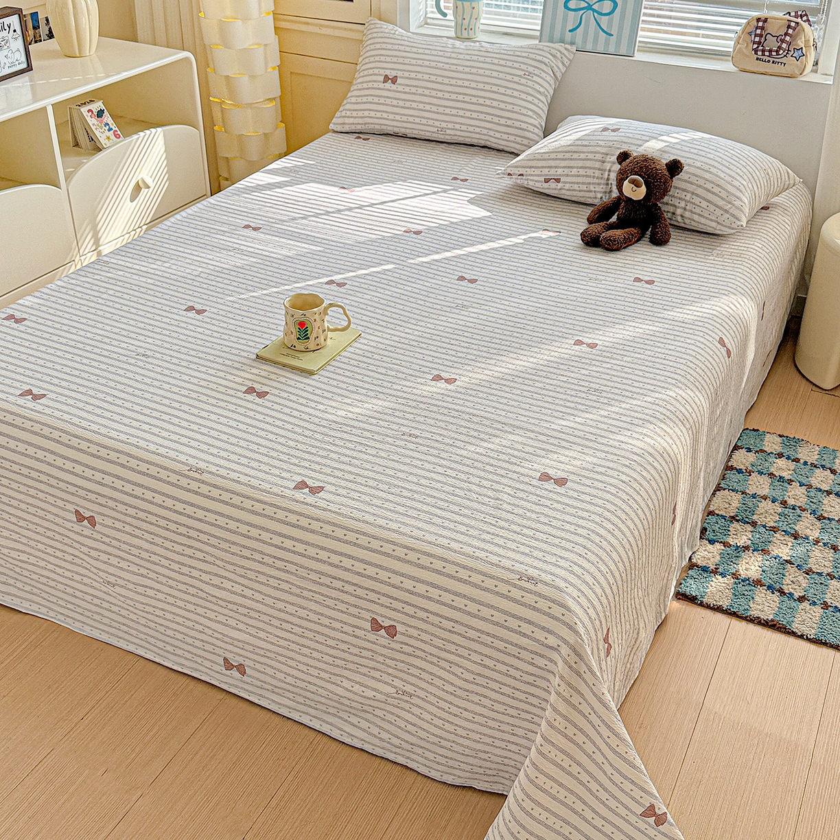 91家纺网 家纺一手货源 找家纺 仟人梦 2026新款云感双层纱印花单床单-叠拍图 清新条纹