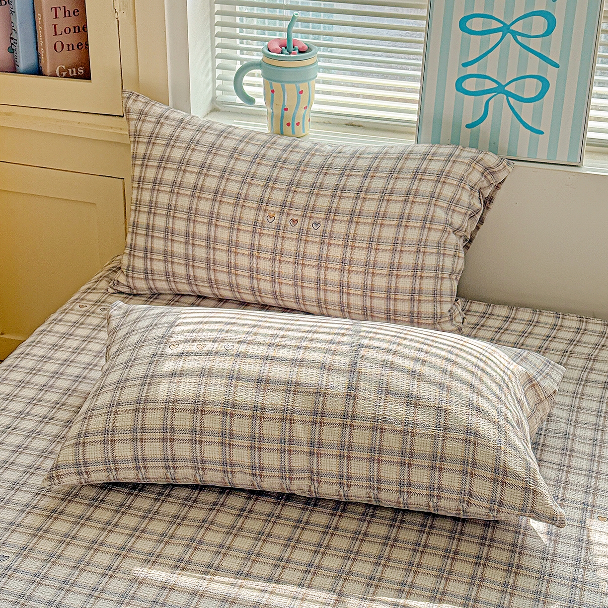 91家纺网 家纺一手货源 找家纺 仟人梦 2026新款云感双层纱印花单床单-叠拍图 时尚格调