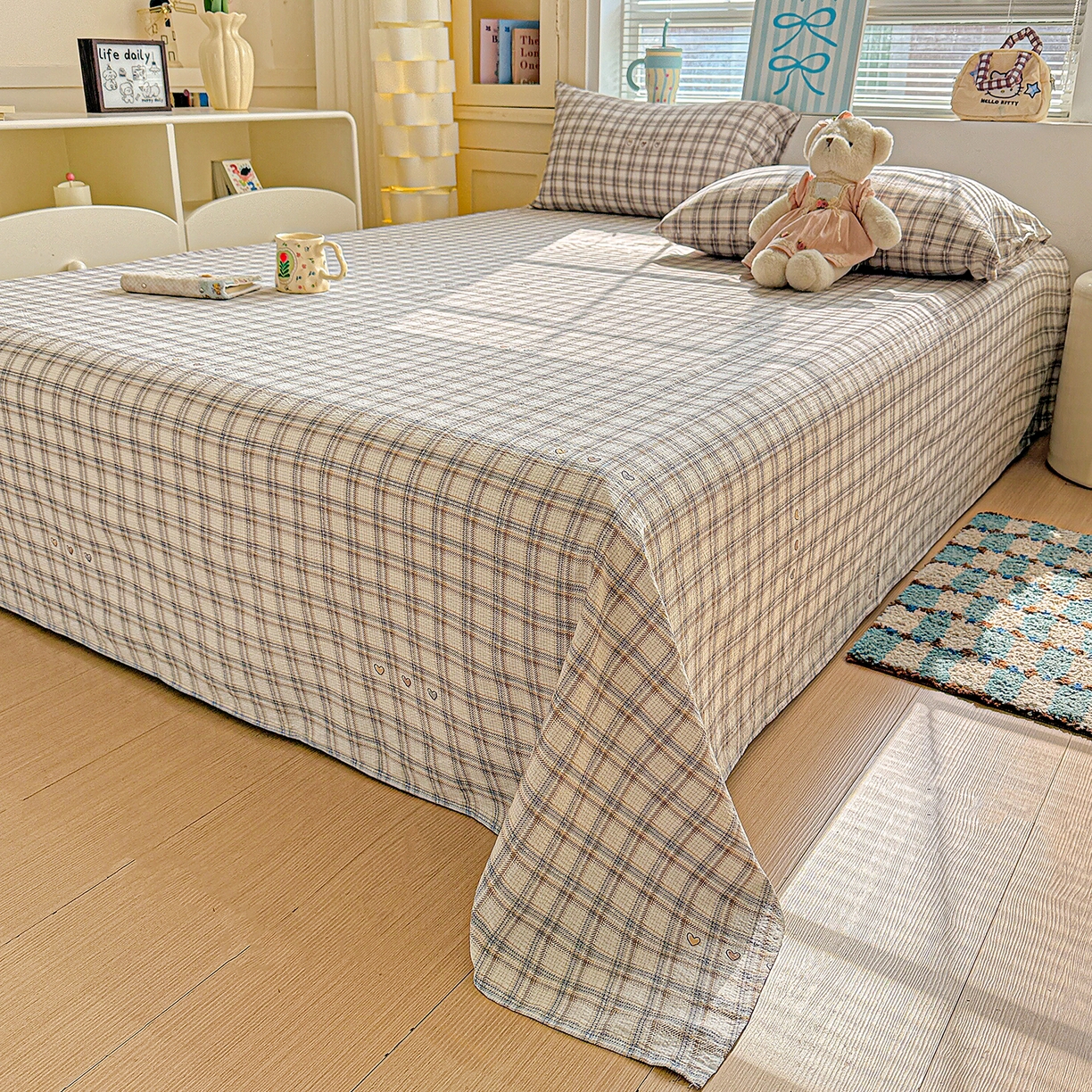 91家纺网 家纺一手货源 找家纺 仟人梦 2026新款云感双层纱印花单床单-叠拍图 时尚格调