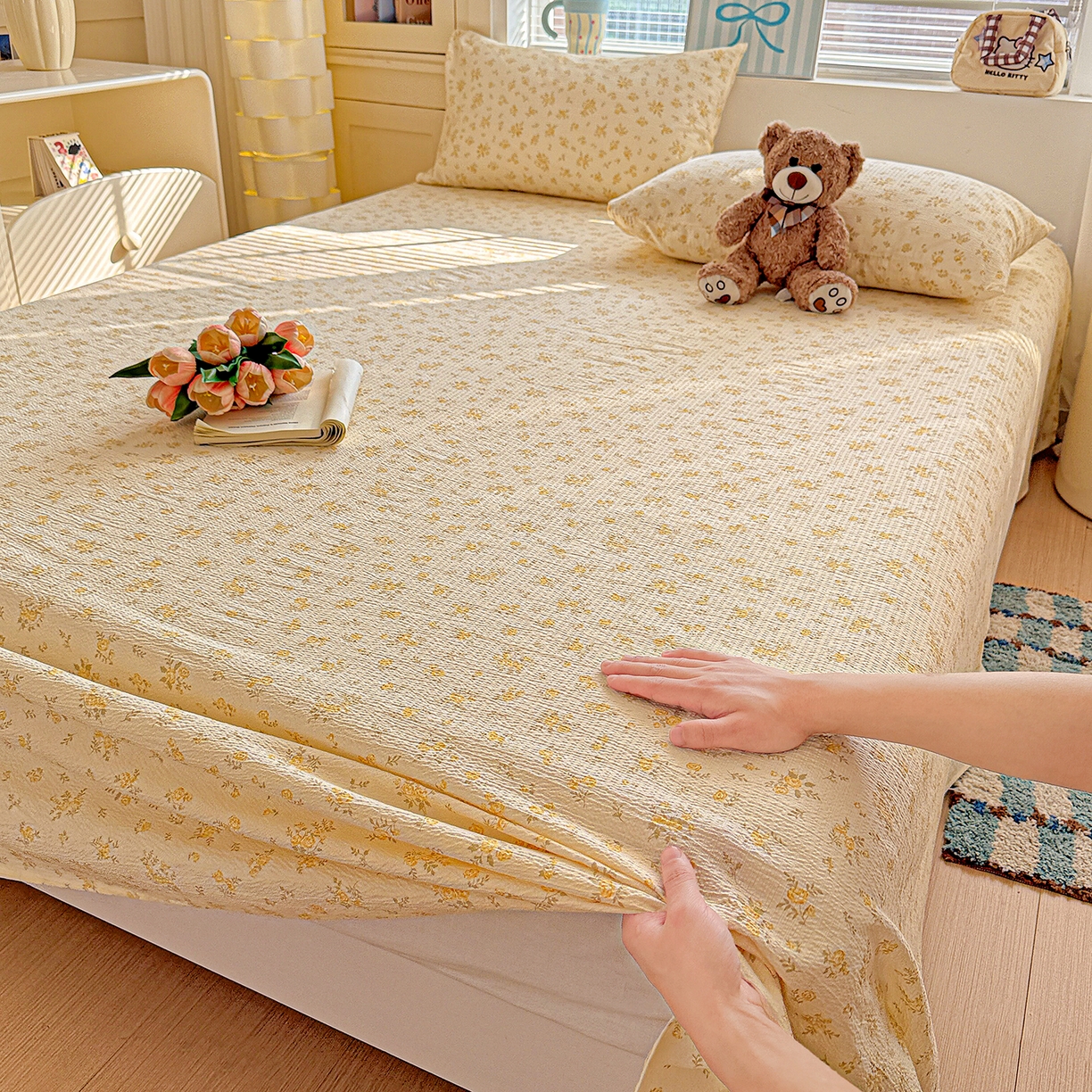 91家纺网 家纺一手货源 找家纺 仟人梦 2026新款云感双层纱印花单床单-叠拍图 舒芙蕾