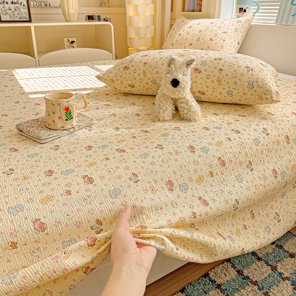 91家纺网 家纺一手货源 找家纺 仟人梦 2026新款云感双层纱印花单床单-叠拍图 西高地