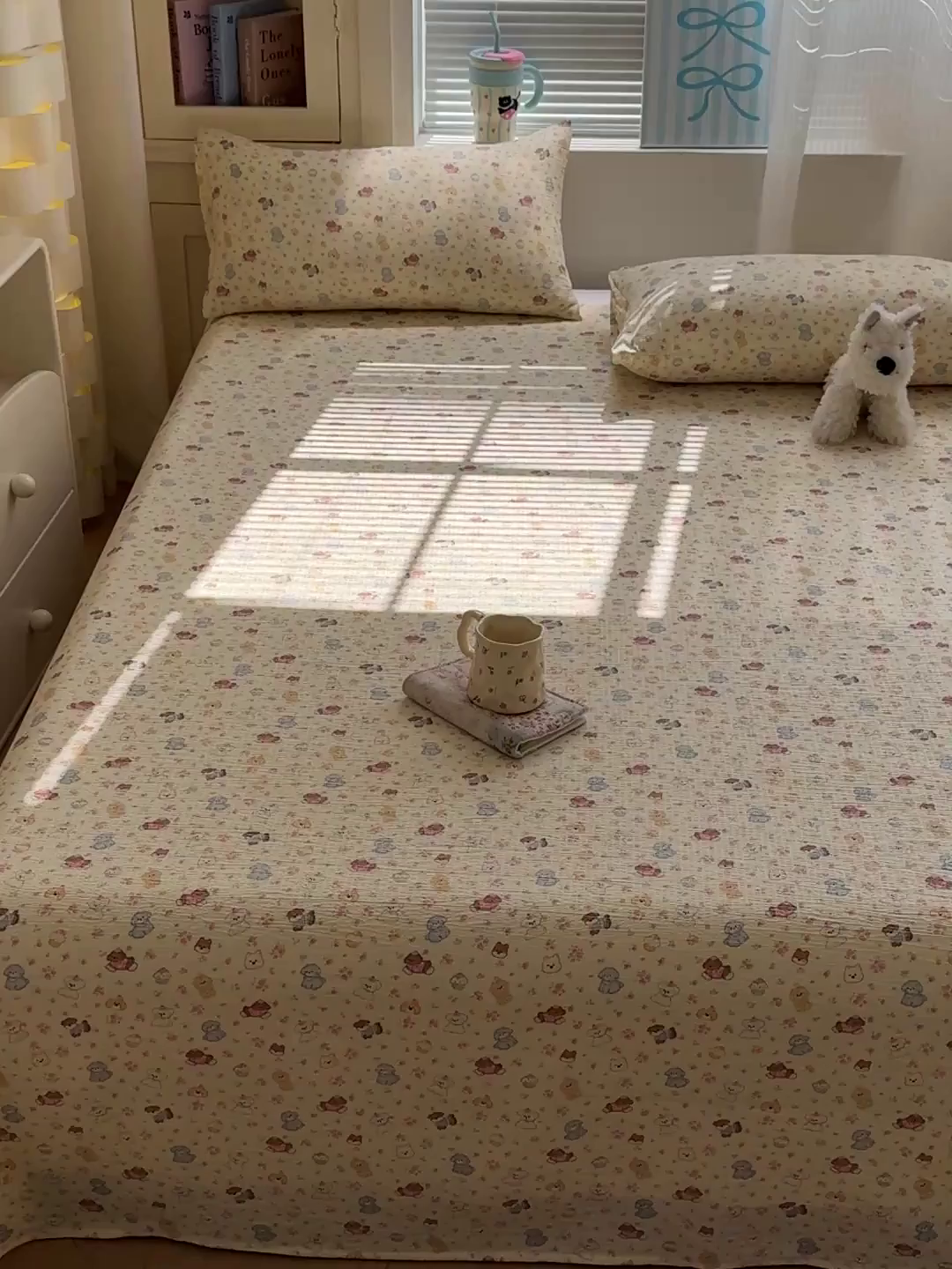 91家纺网 家纺一手货源 找家纺 仟人梦 2026新款云感双层纱印花单床单-叠拍图 西高地