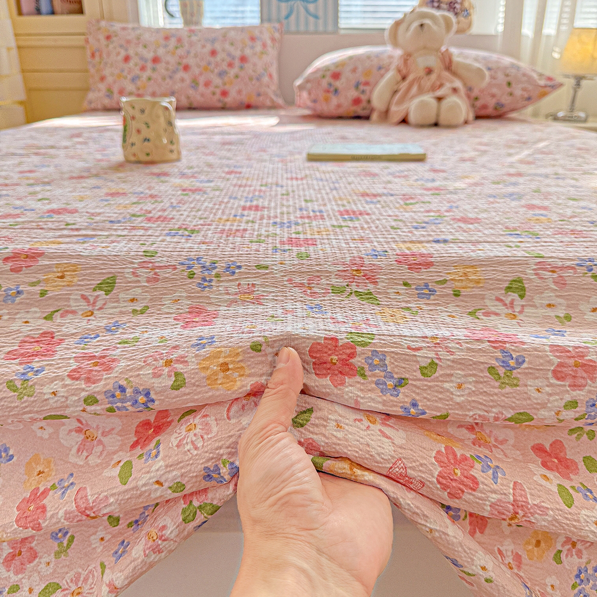 91家纺网 家纺一手货源 找家纺 仟人梦 2026新款云感双层纱印花单床单-叠拍图 云之瑶