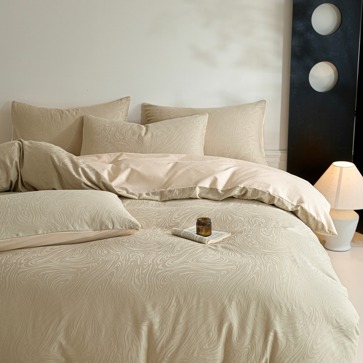 91家纺网 家纺一手货源 找家纺 眠博士 2026春夏新款60s全棉纯棉水洗立体提花四件套 迷境-卡其