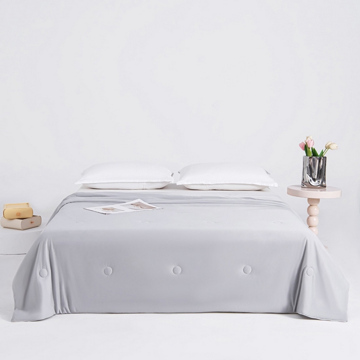 91家纺网 家纺一手货源 找家纺 宇淳国际 2026新款凉感丝夏被被子被芯系列 绅士灰