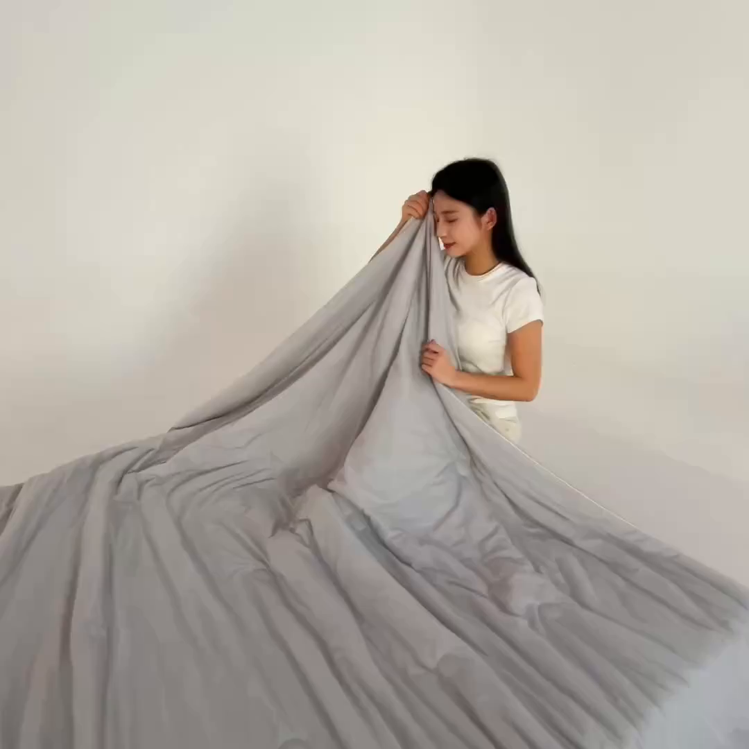 91家纺网 家纺一手货源 找家纺 宇淳国际 2026新款凉感丝夏被被子被芯系列 绅士灰