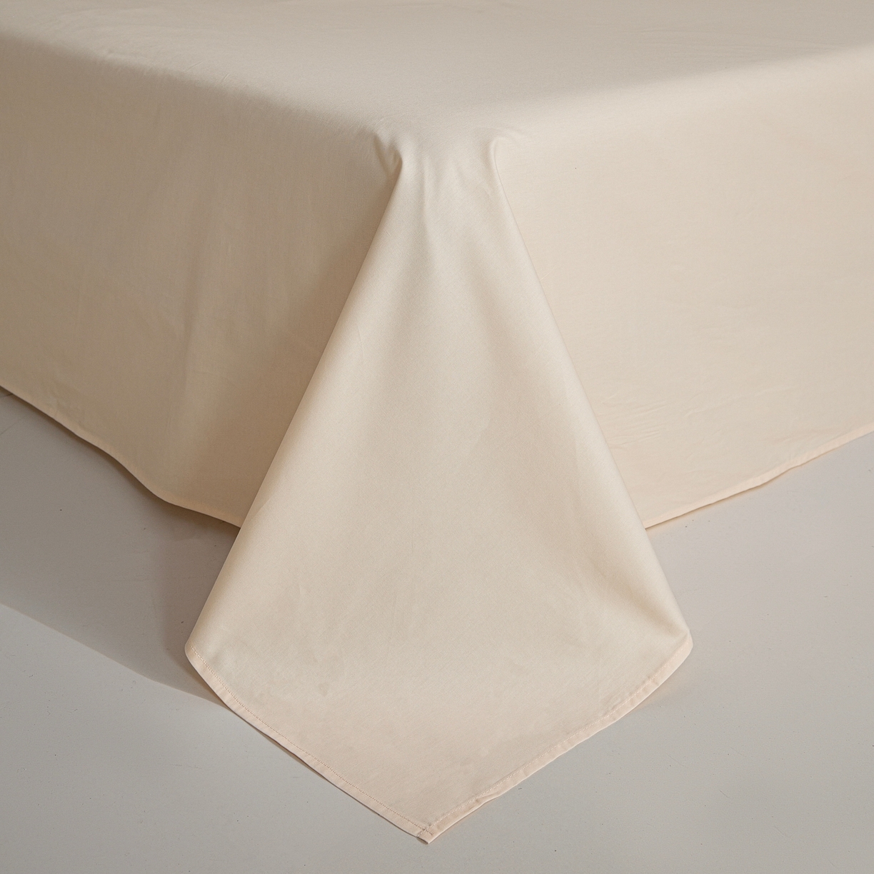 91家纺网 家纺一手货源 找家纺 眠博士 2026春夏新款60s全棉纯棉水洗立体提花四件套 迷境-奶白