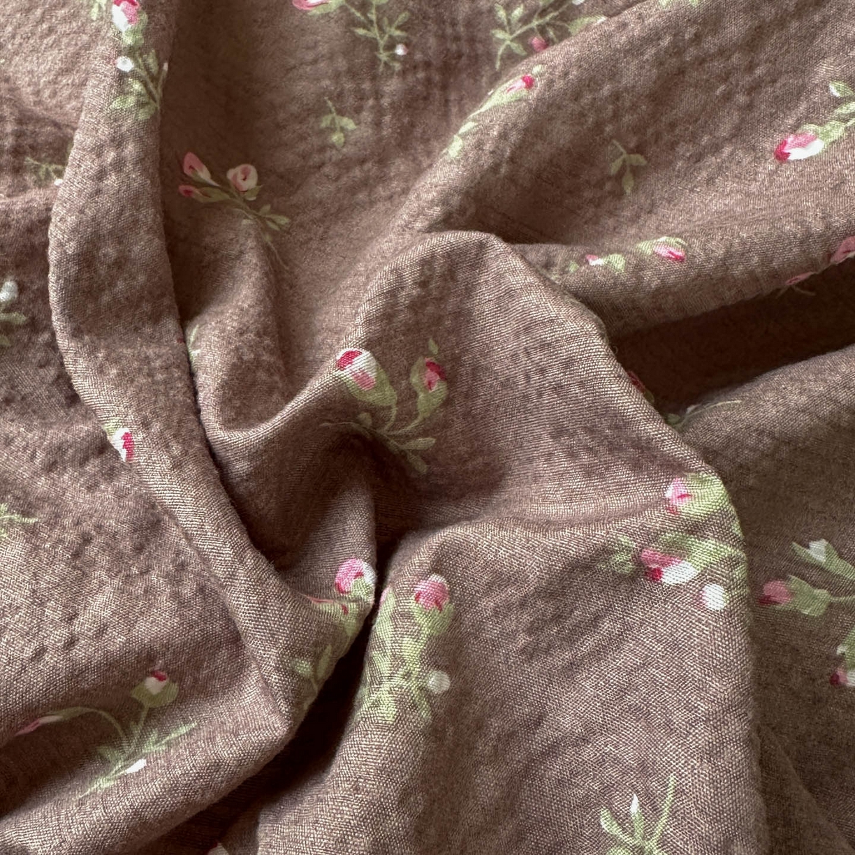 91家纺网 家纺一手货源 找家纺 （总）梵克保罗 2026新款泡芙棉三角针被壳绣花边四件套