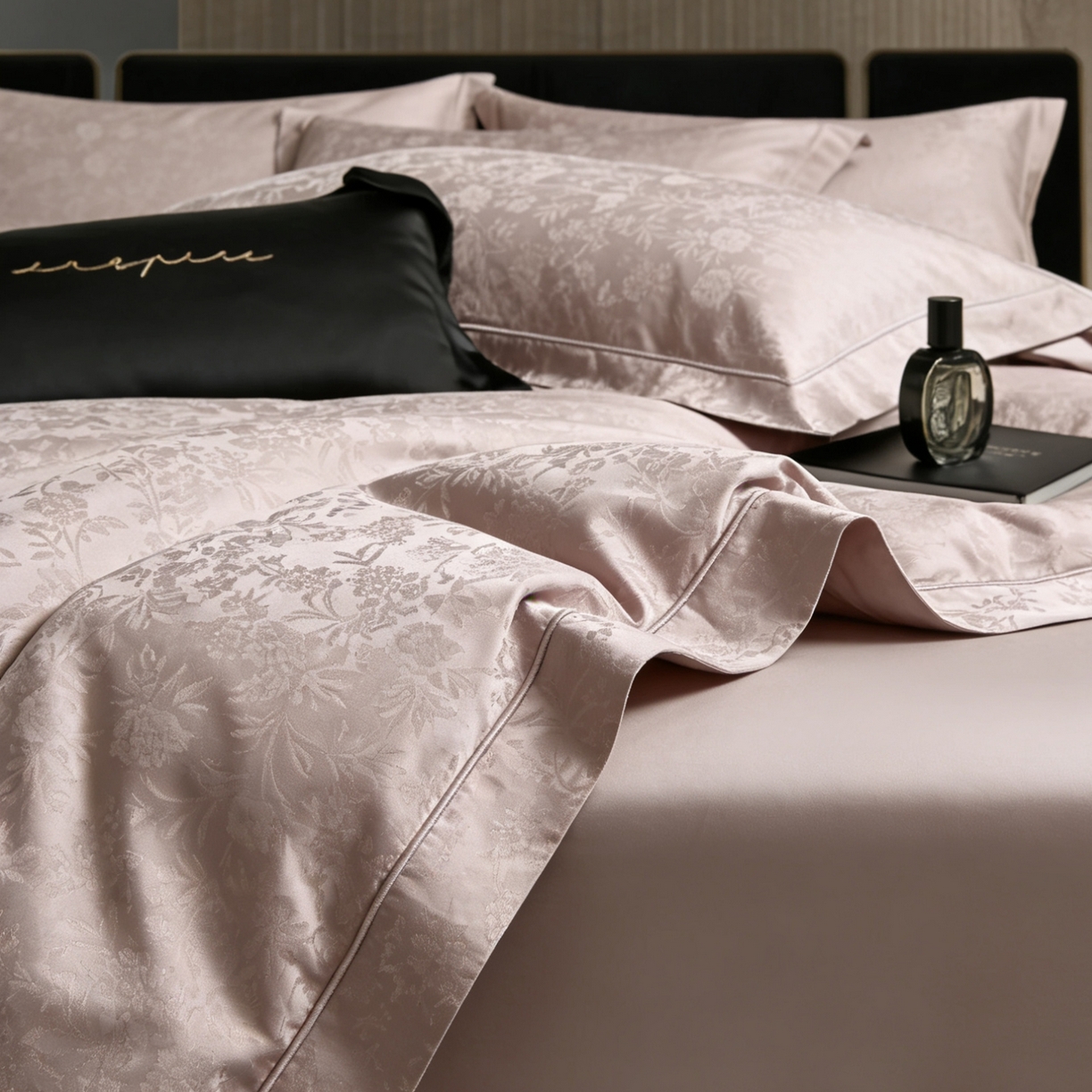 91家纺网 家纺一手货源 找家纺 淳绵 2026新款全棉提花四件套 漫舞花丛 尔雅灰