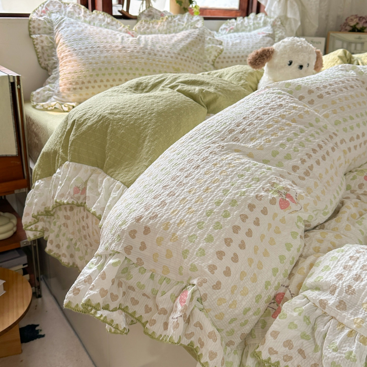 91家纺网 家纺一手货源 找家纺 （总）梵克保罗 2026新款泡芙棉三角针被壳绣花边四件套