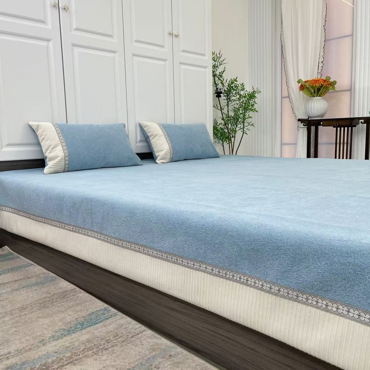 91家纺网 家纺一手货源 找家纺 （总）暖木杨 2025新款雪尼尔柔软亲肤床用床盖四季可用可机洗防滑耐磨-奶茶