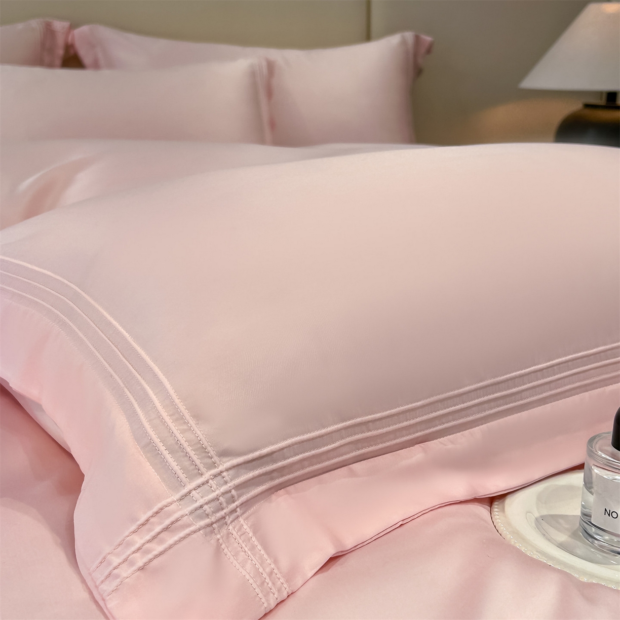 91家纺网 家纺一手货源 找家纺 笙意家纺 2026新款水洗真丝埋线款四件套-恩瑞系列 恩瑞-璎珞粉