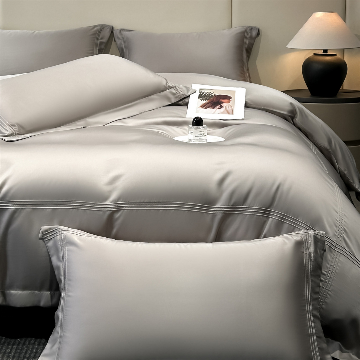 91家纺网 家纺一手货源 找家纺 笙意家纺 2026新款水洗真丝埋线款四件套-恩瑞系列 恩瑞-山灰