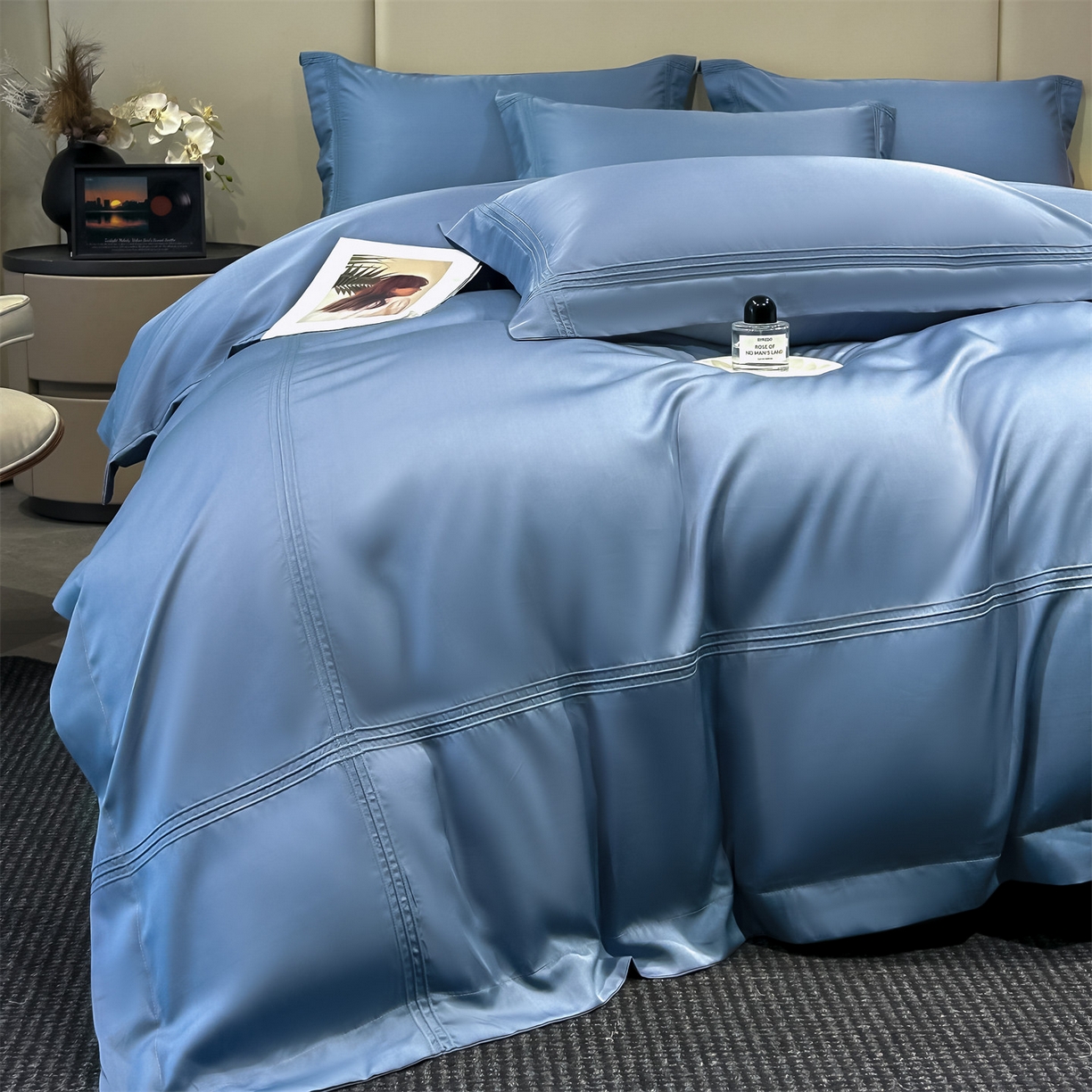 91家纺网 家纺一手货源 找家纺 笙意家纺 2026新款水洗真丝埋线款四件套-恩瑞系列 恩瑞-宾利蓝