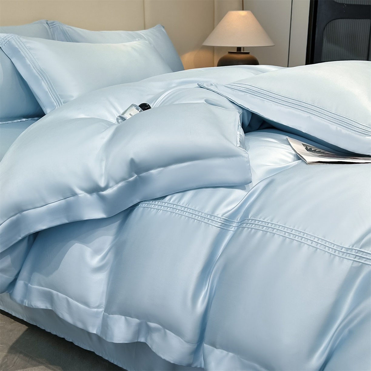 91家纺网 家纺一手货源 找家纺 笙意家纺 2026新款水洗真丝埋线款四件套-恩瑞系列 恩瑞-天空蓝