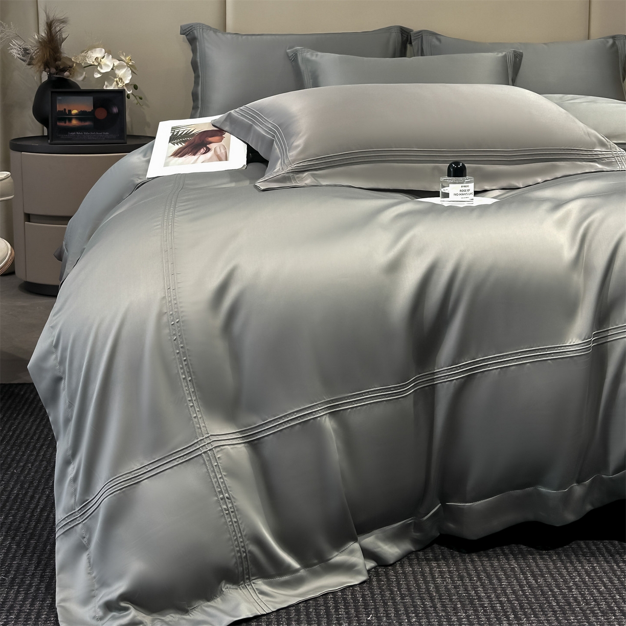 91家纺网 家纺一手货源 找家纺 笙意家纺 2026新款水洗真丝埋线款四件套-恩瑞系列 恩瑞-中灰