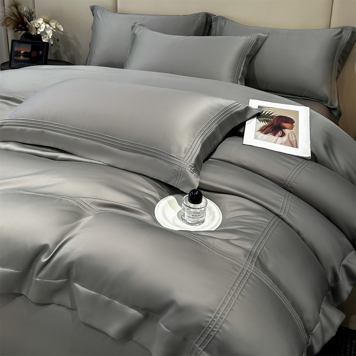 91家纺网 家纺一手货源 找家纺 笙意家纺 2026新款水洗真丝埋线款四件套-恩瑞系列 恩瑞-中灰