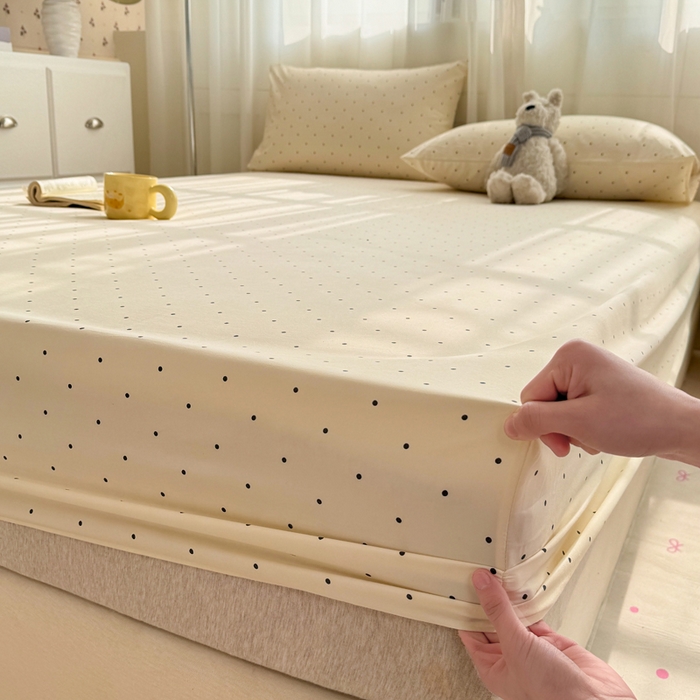 91家纺网 家纺一手货源 找家纺 一比一家纺 2026春夏新款A类仿棉单床笠床罩床笠单件 小波点