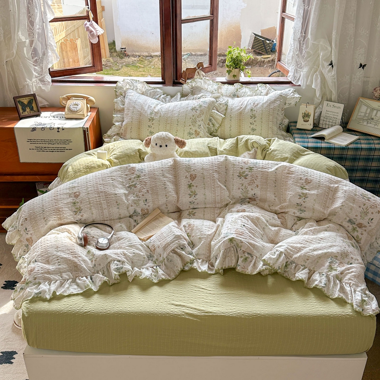 91家纺网 家纺一手货源 找家纺 梵克保罗 2026新款泡芙棉三角针被壳绣花边四件套 青野花信