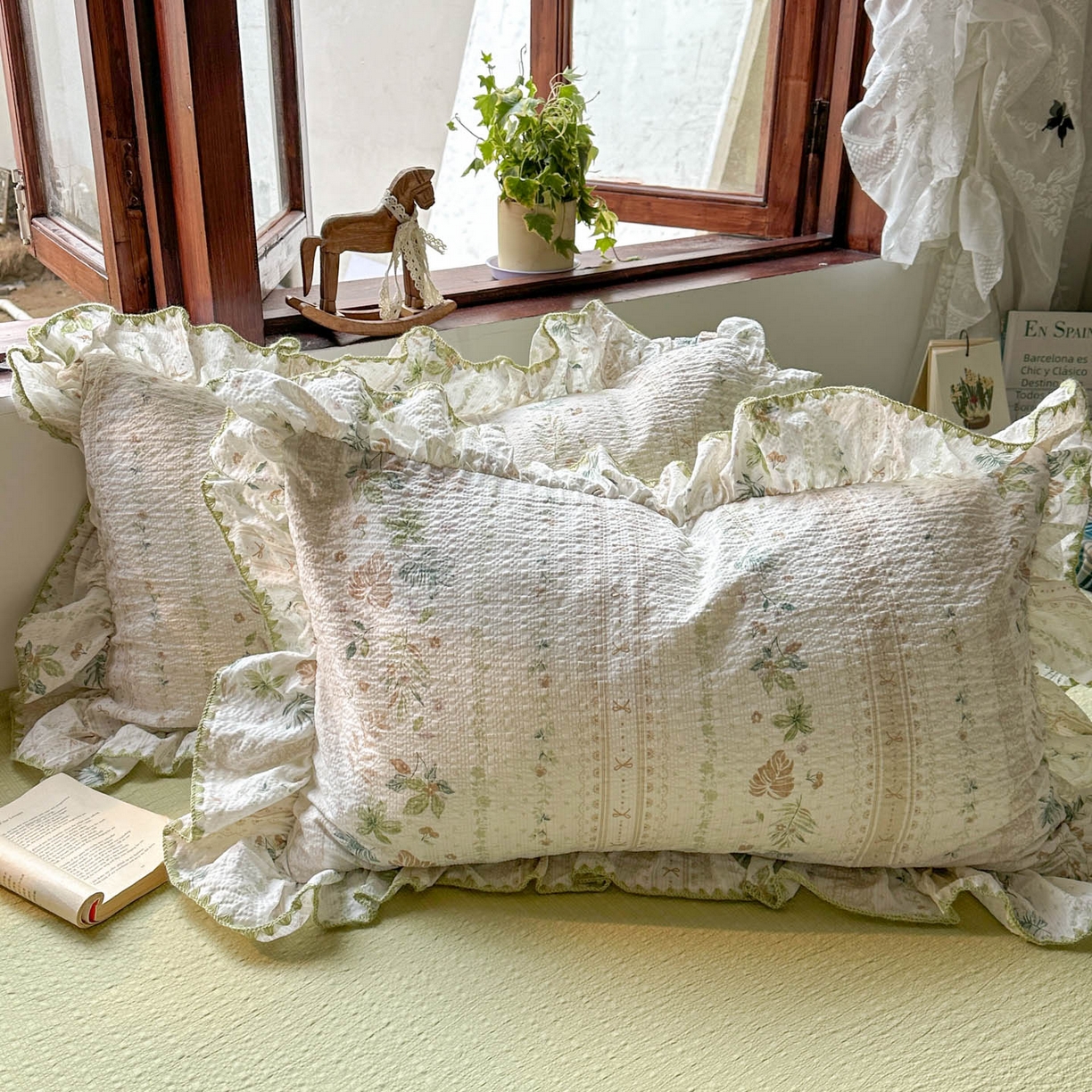 91家纺网 家纺一手货源 找家纺 梵克保罗 2026新款泡芙棉三角针被壳绣花边四件套 青野花信