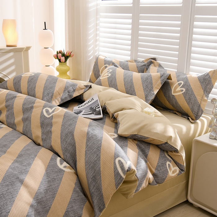 91家纺网 家纺一手货源 找家纺 董成龙 2026新款直播爆款加厚全棉活性磨毛四件套纯棉三件套 一心一意-灰