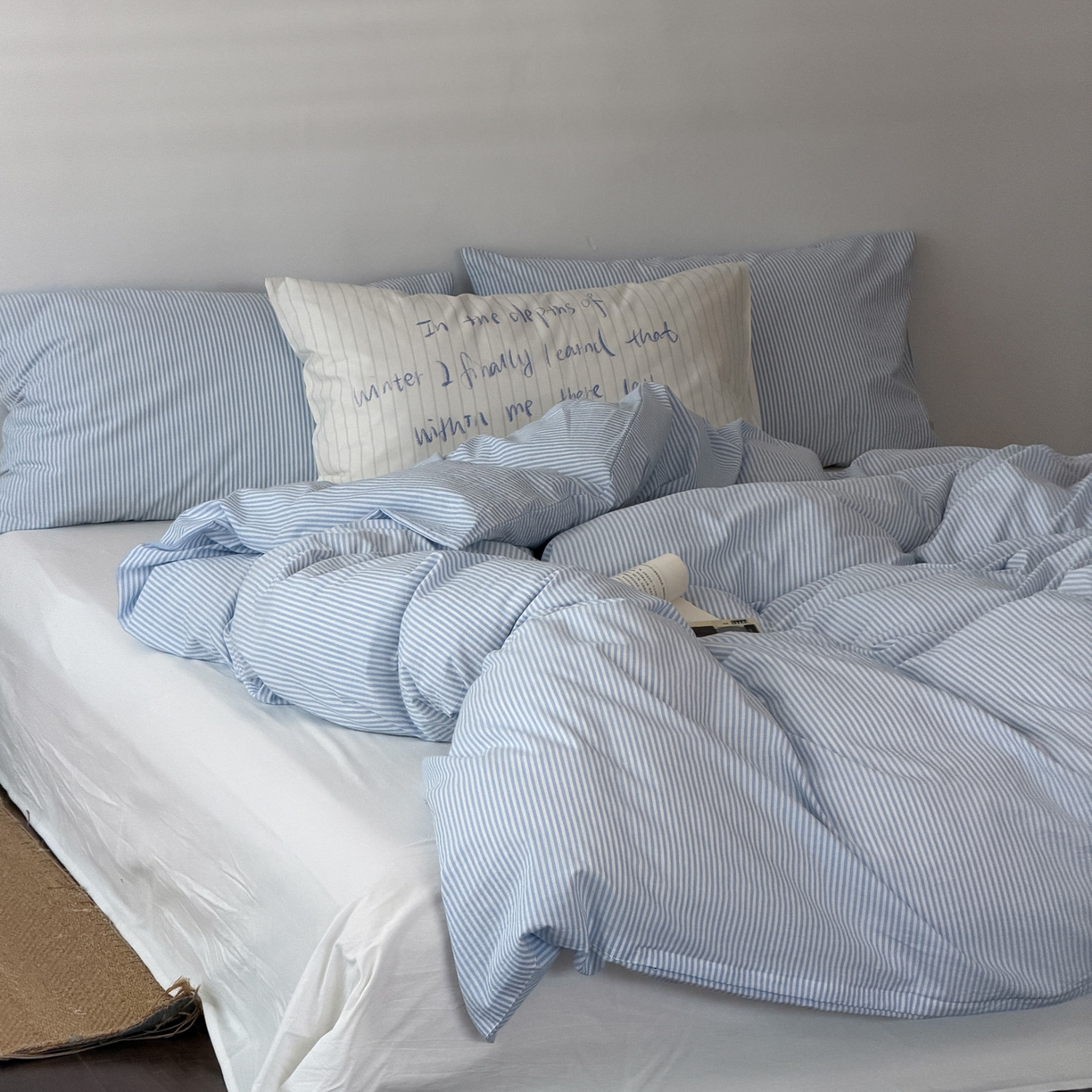 91家纺网 家纺一手货源 找家纺 （总）艾沁家纺 2026新款全棉色织水洗棉简约条纹四件套-济州岛