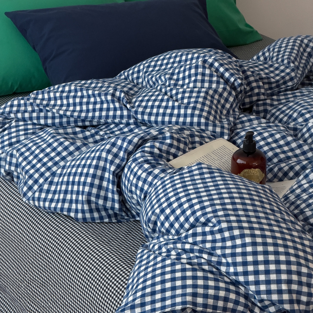 91家纺网 家纺一手货源 找家纺 （总）艾沁家纺 2026新款全棉色织水洗棉简约格子四件套-格律