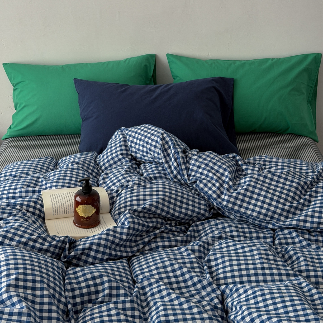 91家纺网 家纺一手货源 找家纺 （总）艾沁家纺 2026新款全棉色织水洗棉简约格子四件套-格律