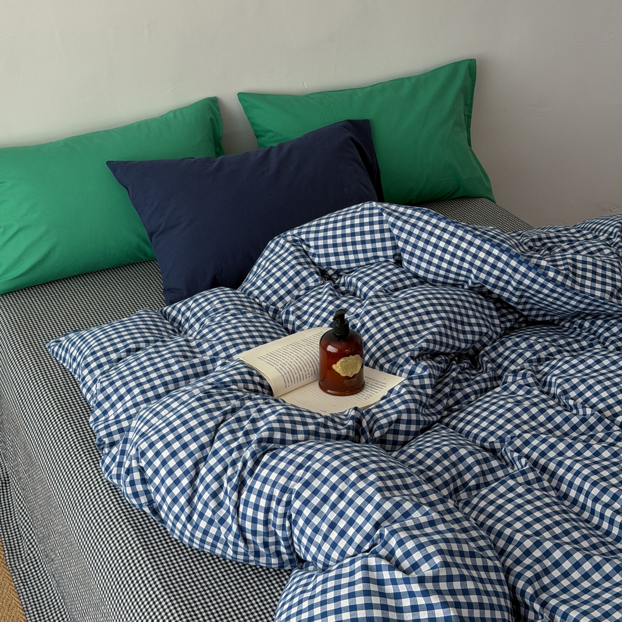 91家纺网 家纺一手货源 找家纺 （总）艾沁家纺 2026新款全棉色织水洗棉简约格子四件套-格律