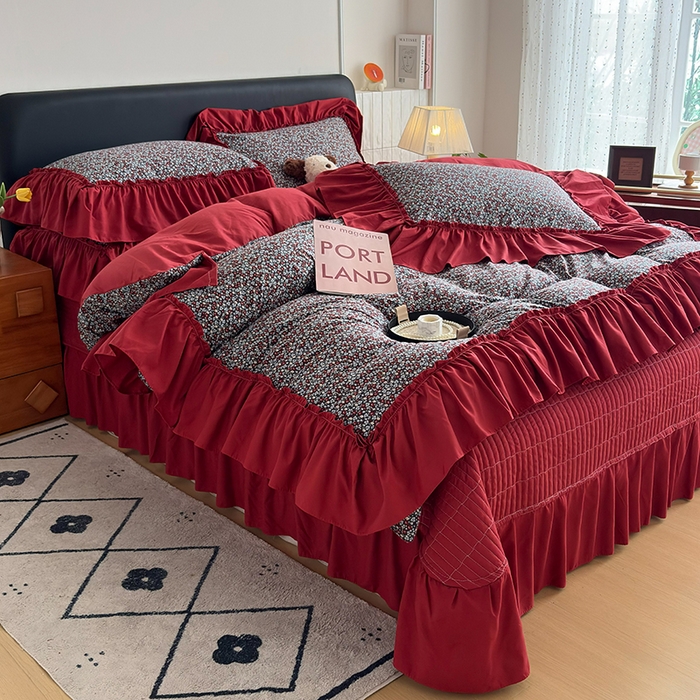 91家纺网 家纺一手货源 找家纺 梵克保罗 2026新款韩系古法韩国水洗棉云感棉法式浪漫大花边床盖四件套 红裙花影