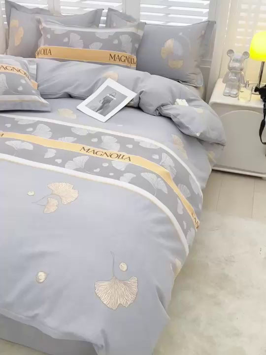 91家纺网 家纺一手货源 找家纺 董成龙 2026新款直播爆款加厚全棉活性磨毛四件套纯棉三件套 秋枫-灰