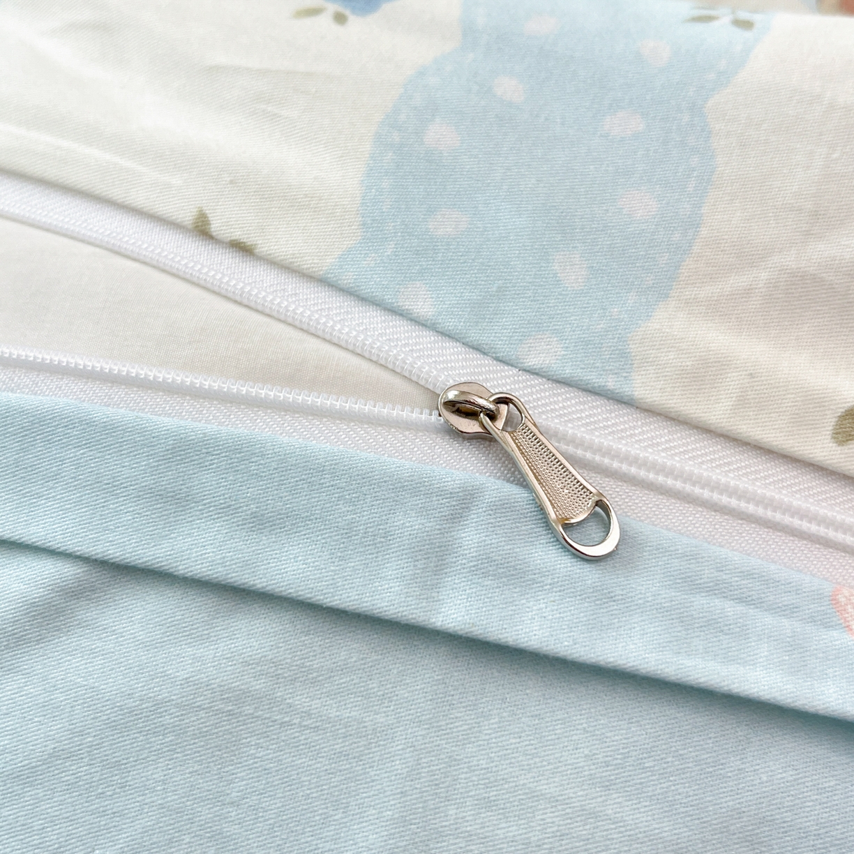 91家纺网 家纺一手货源 找家纺 晨希家居 2026春夏新款全棉纯棉小清新多规格四件套 焦糖小熊