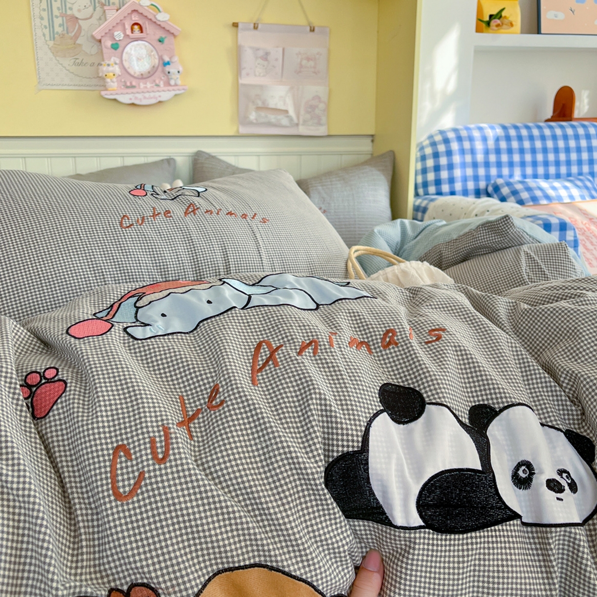 91家纺网 家纺一手货源 找家纺 （总）丫丫家纺 2026新款古法水洗棉贴布绣床单款四件套