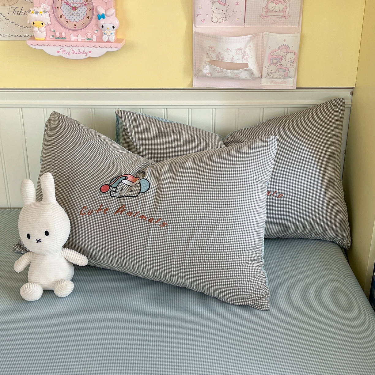 91家纺网 家纺一手货源 找家纺 丫丫家纺 2026新款古法水洗棉贴布绣床单款四件套 熊猫卡皮